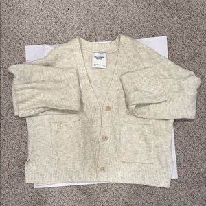 Abercrombie & Fitch Unisex Cream Cardigan